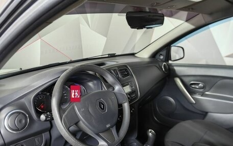 Renault Logan II, 2017 год, 597 000 рублей, 16 фотография