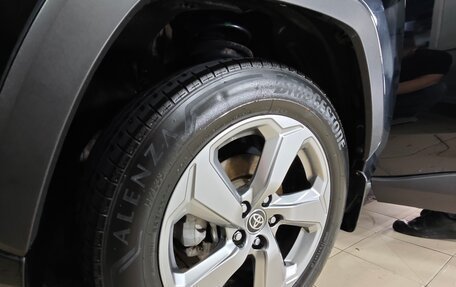Toyota RAV4, 2019 год, 3 200 000 рублей, 35 фотография
