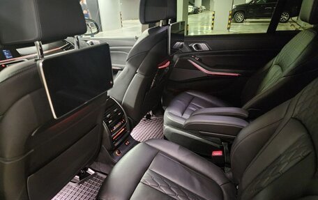 BMW X7, 2022 год, 10 300 000 рублей, 33 фотография