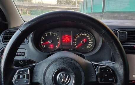 Volkswagen Polo VI (EU Market), 2012 год, 490 000 рублей, 13 фотография