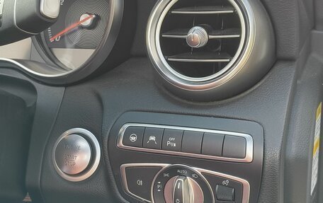 Mercedes-Benz C-Класс, 2017 год, 2 550 000 рублей, 15 фотография