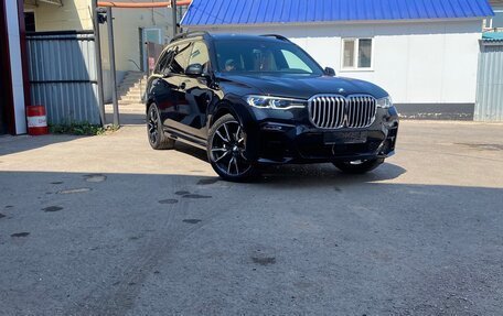 BMW X7, 2021 год, 9 200 000 рублей, 2 фотография