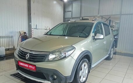 Renault Sandero I, 2014 год, 759 000 рублей, 1 фотография