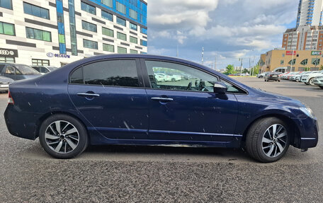 Honda Civic VIII, 2010 год, 750 000 рублей, 5 фотография