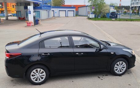 KIA Rio IV, 2017 год, 1 250 000 рублей, 10 фотография