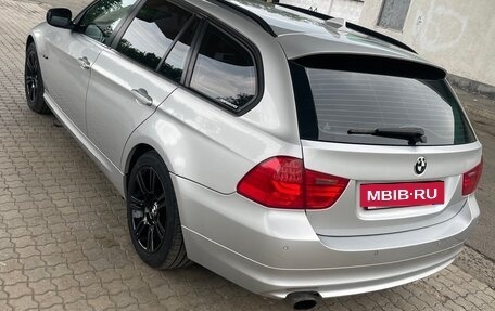 BMW 3 серия, 2010 год, 1 100 000 рублей, 3 фотография