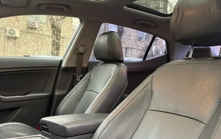 KIA Optima III, 2014 год, 1 600 000 рублей, 8 фотография