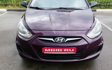 Hyundai Solaris II рестайлинг, 2011 год, 655 000 рублей, 10 фотография