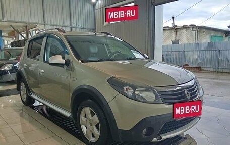 Renault Sandero I, 2014 год, 759 000 рублей, 3 фотография