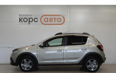 Renault Sandero II рестайлинг, 2020 год, 1 249 000 рублей, 2 фотография