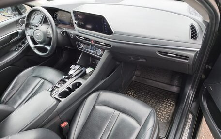 Hyundai Sonata VIII, 2021 год, 1 620 000 рублей, 10 фотография