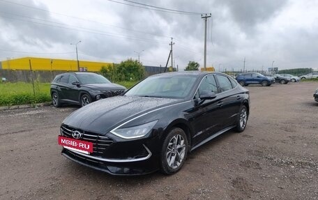 Hyundai Sonata VIII, 2021 год, 1 620 000 рублей, 2 фотография