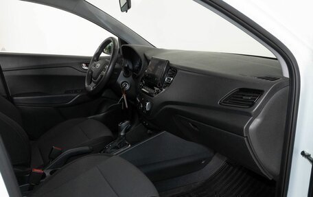 Hyundai Solaris II рестайлинг, 2021 год, 1 760 000 рублей, 6 фотография