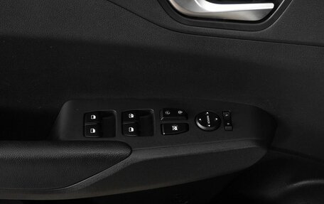 Hyundai Solaris II рестайлинг, 2021 год, 1 760 000 рублей, 16 фотография