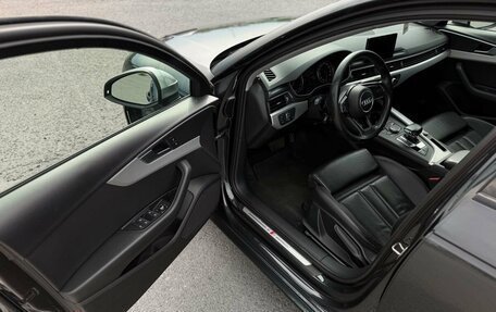 Audi A4, 2018 год, 2 350 000 рублей, 11 фотография
