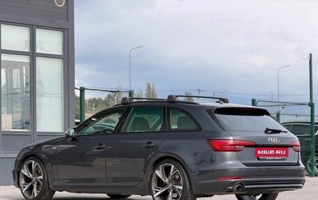Audi A4, 2018 год, 2 350 000 рублей, 10 фотография