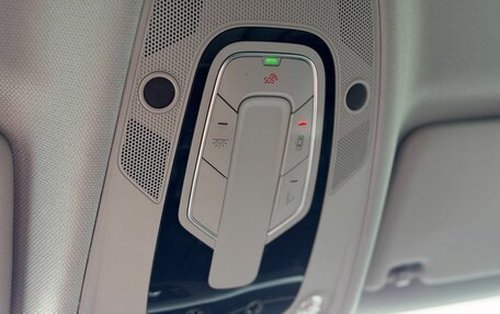 Audi A4, 2018 год, 2 350 000 рублей, 24 фотография