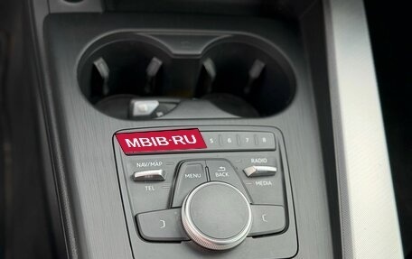 Audi A4, 2018 год, 2 350 000 рублей, 34 фотография