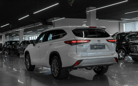 Toyota Highlander, 2026 год, 5 050 000 рублей, 4 фотография