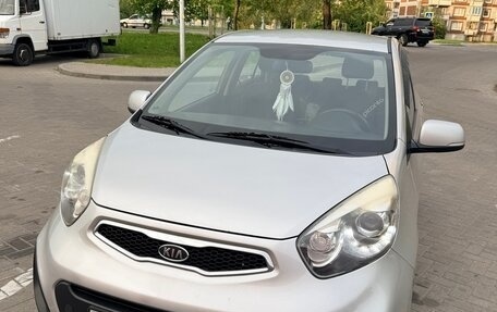 KIA Picanto II, 2011 год, 700 000 рублей, 1 фотография