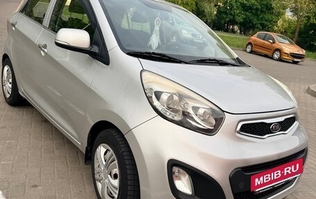 KIA Picanto II, 2011 год, 700 000 рублей, 2 фотография