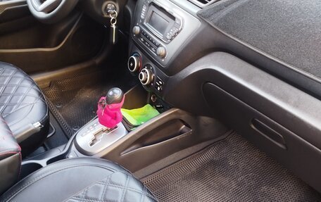 KIA Rio III рестайлинг, 2013 год, 1 000 000 рублей, 5 фотография