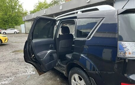 Mitsubishi Outlander III рестайлинг 3, 2007 год, 650 000 рублей, 8 фотография