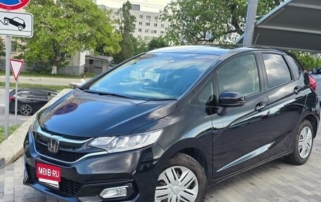 Honda Fit III, 2018 год, 1 250 000 рублей, 1 фотография