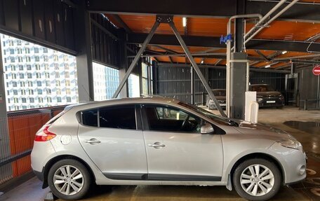 Renault Megane III, 2011 год, 800 000 рублей, 4 фотография