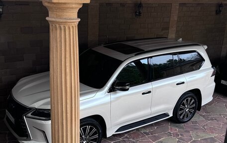 Lexus LX III, 2018 год, 8 300 000 рублей, 4 фотография