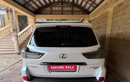 Lexus LX III, 2018 год, 8 300 000 рублей, 5 фотография