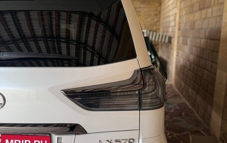 Lexus LX III, 2018 год, 8 300 000 рублей, 13 фотография