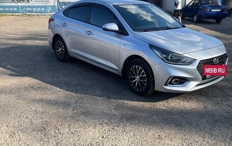Hyundai Solaris II рестайлинг, 2018 год, 1 127 000 рублей, 2 фотография