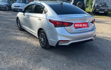 Hyundai Solaris II рестайлинг, 2018 год, 1 127 000 рублей, 6 фотография