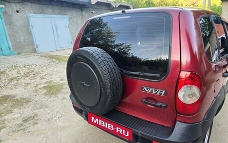 Chevrolet Niva I рестайлинг, 2012 год, 430 000 рублей, 3 фотография