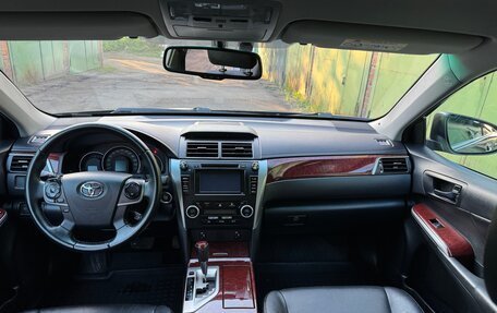 Toyota Camry, 2013 год, 1 750 000 рублей, 8 фотография
