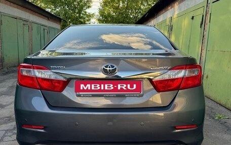 Toyota Camry, 2013 год, 1 750 000 рублей, 3 фотография