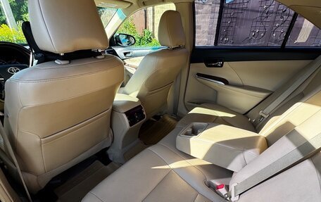 Toyota Camry, 2012 год, 1 800 000 рублей, 4 фотография