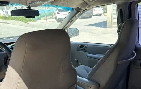 Chrysler Voyager IV, 2001 год, 310 000 рублей, 6 фотография