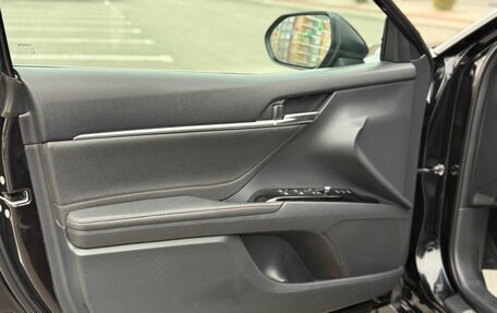 Toyota Camry, 2018 год, 2 580 000 рублей, 9 фотография