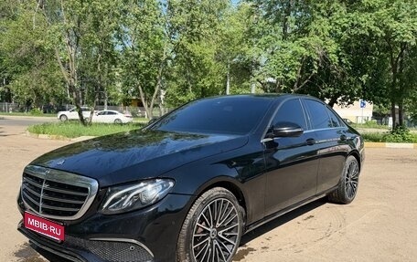 Mercedes-Benz E-Класс, 2017 год, 1 450 000 рублей, 1 фотография