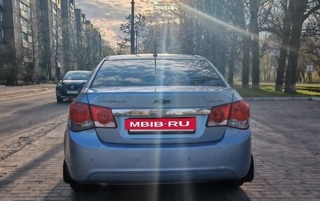 Chevrolet Cruze II, 2009 год, 500 000 рублей, 2 фотография