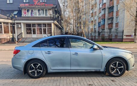 Chevrolet Cruze II, 2009 год, 500 000 рублей, 6 фотография