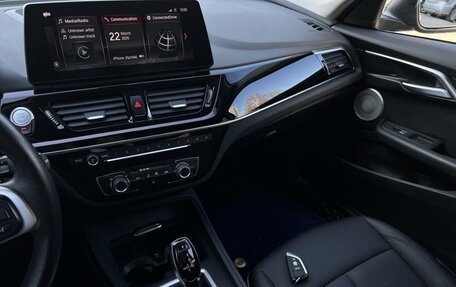 BMW 1 серия, 2021 год, 1 800 000 рублей, 9 фотография