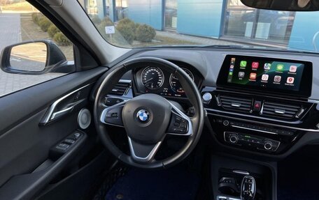 BMW 1 серия, 2021 год, 1 800 000 рублей, 13 фотография