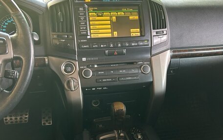 Toyota Land Cruiser 200, 2010 год, 2 900 000 рублей, 8 фотография