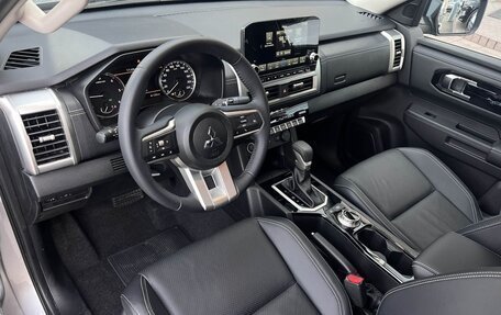 Mitsubishi L200, 2025 год, 5 690 000 рублей, 7 фотография