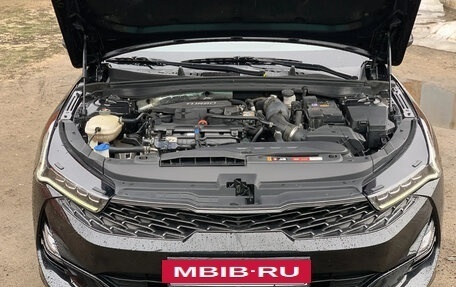 KIA K5, 2021 год, 2 800 000 рублей, 8 фотография