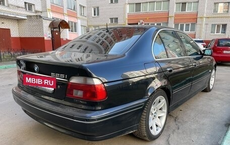 BMW 5 серия, 2002 год, 1 000 000 рублей, 6 фотография