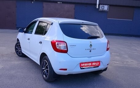 Renault Sandero II рестайлинг, 2014 год, 820 000 рублей, 4 фотография
